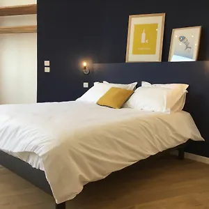  Apartment Breteuil - Appart Au Vieux Port